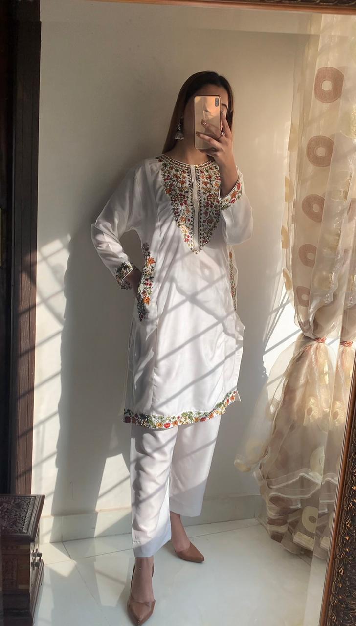 Pocket Sequence Embroidary Stiched 2pcs Cotton Lawn
