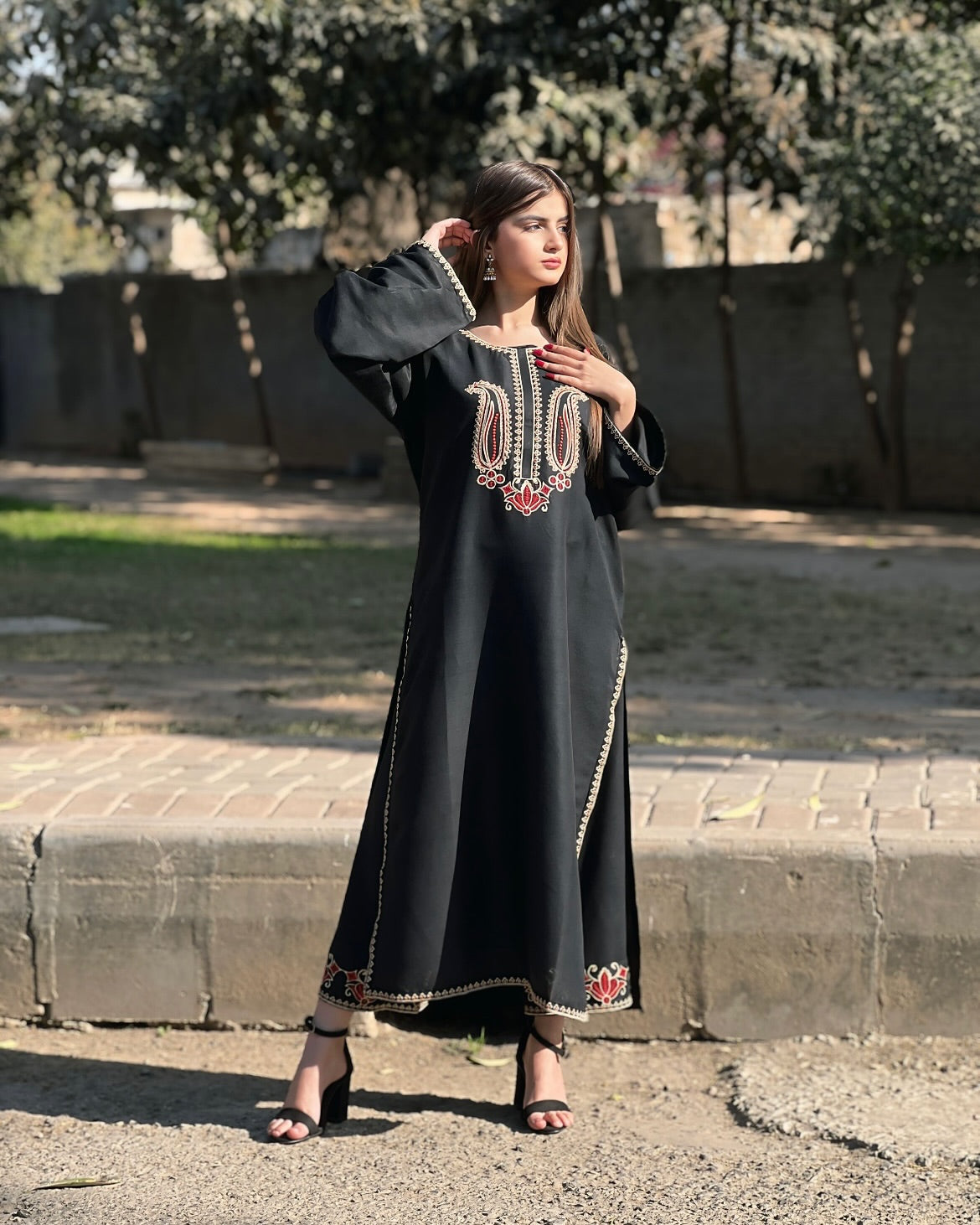 2Pc Black Rose Embroidery Long Length Stiched